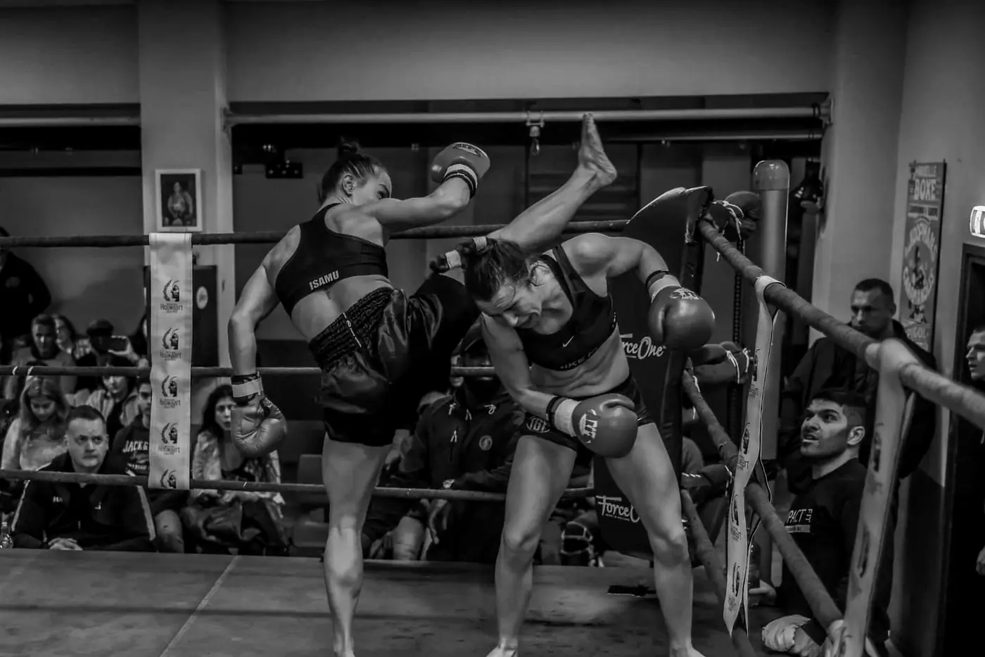 Sparren in de ring tijdens de training
